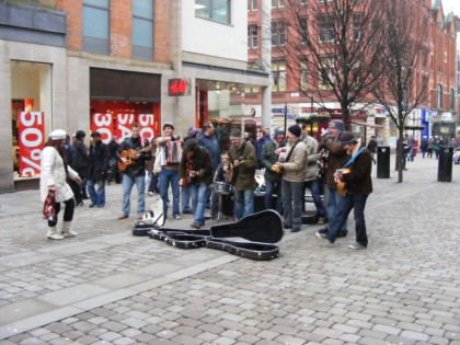 Gallery/Busking02.jpg